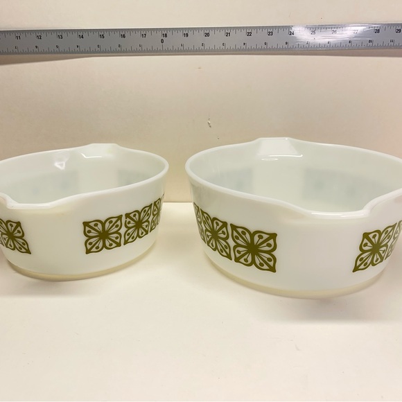 2-PYREX Verde Green/White Square Flowers Casserole Baking Dishes 274-B/1 1/2Qt - Picture 4 of 13